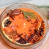 ~OPTIMISMUS~ Přírodní sójová svíčka zdobená minerály • grep, pomeranč a tymián, 350 ml