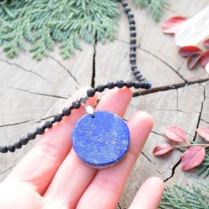 Náhrdelník z minerálů Mír 2