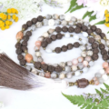 Japa mala rudraksha Osvícení