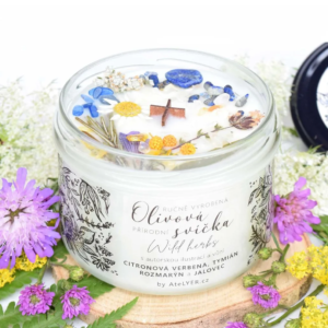 Přírodní olivová svíčka s dřevěným knotem Wild herbs