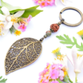 Originální přívěsek na klíče list Born to be free
