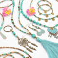Boho šperky z minerálů kolekce Bohemian whispers. Ukázková fotografie celé kolekce. Ostatní kusy nejsou součástí produktu.