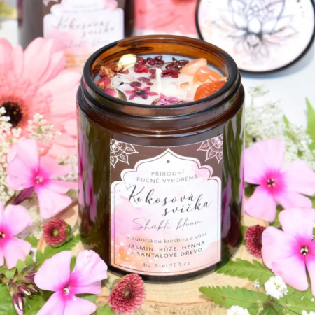 Přírodní kokosová svíčka svíčka Shakti bloom